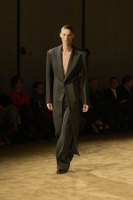 SAINT_LAURENT_FASHION_SHOW_MEN_WINTER26_RUNWAY_HR_7