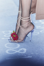 SAINT-LAURENT_WOMEN_SPRING-26_09_B_HR