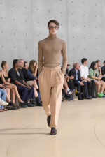 SAINT-LAURENT_FASHION_SHOW_MEN_SUMMER26_RUNWAY_21_HR