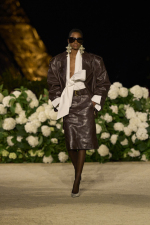 SAINT-LAURENT_FASHION_SHOW_WOMAN_SUMMER26_RUNWAY_15_LR