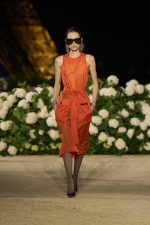 SAINT-LAURENT_FASHION_SHOW_WOMAN_SUMMER26_RUNWAY_18_LR