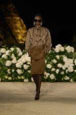 SAINT-LAURENT_FASHION_SHOW_WOMAN_SUMMER26_RUNWAY_25_LR