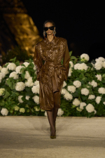 SAINT-LAURENT_FASHION_SHOW_WOMAN_SUMMER26_RUNWAY_26_LR