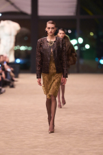 SAINT-LAURENT_FASHION_SHOW_WOMAN_WINTER26_RUNWAY_17_HR