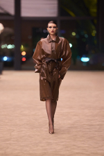SAINT-LAURENT_FASHION_SHOW_WOMAN_WINTER26_RUNWAY_27_HR