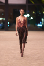 SAINT-LAURENT_FASHION_SHOW_WOMAN_WINTER26_RUNWAY_28_HR
