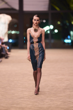 SAINT-LAURENT_FASHION_SHOW_WOMAN_WINTER26_RUNWAY_32_HR