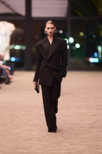 SAINT-LAURENT_FASHION_SHOW_WOMAN_WINTER26_RUNWAY_36_HR