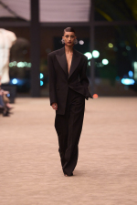 SAINT-LAURENT_FASHION_SHOW_WOMAN_WINTER26_RUNWAY_38_HR