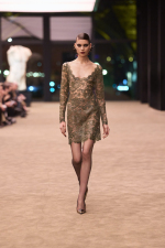 SAINT-LAURENT_FASHION_SHOW_WOMAN_WINTER26_RUNWAY_47_HR