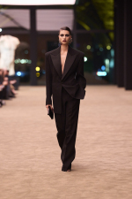 SAINT-LAURENT_FASHION_SHOW_WOMAN_WINTER26_RUNWAY_49_HR
