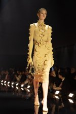 SCHIAPARELLI_RTWFW2627_FRONT_LOOK_03
