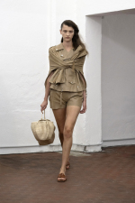 look0007