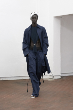 look0010