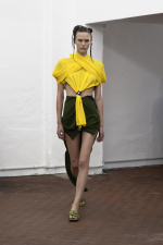 look0015