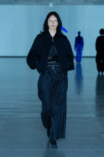 SHINYAKOZUKA_25AW_LOOK17