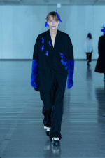 SHINYAKOZUKA_25AW_LOOK3