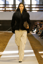 SMC_WI26_SHOW_LOOK_16_2x3