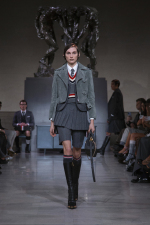 LOOK04