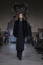 LOOK11