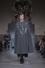 LOOK63