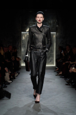 TOM-FORD-001