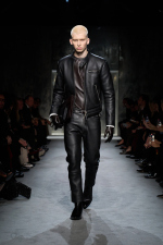 TOM-FORD-002