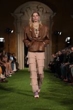 Photo: Alessandro Lucioni / Gorunway.com