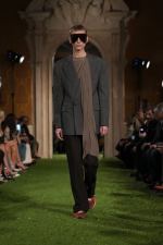 Photo: Alessandro Lucioni / Gorunway.com