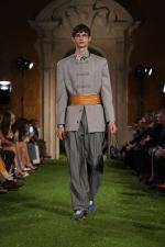 Photo: Alessandro Lucioni / Gorunway.com
