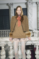 VALENTINO-PRE-FALL26_LOOK_084