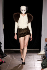 Vaquera_fw27_runway_press_look24