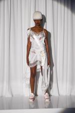 Vaquera_ss26_runway_press_look32