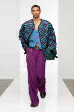 Versace_FW22_Mens-Collection_Front-21