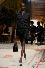 VERSACE-SS26-First_press-Look-37