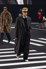 WillyChavarria_fw26_runway_Press_look017