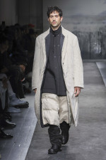 Yohji-Yamamoto-POUR-HOMME-AW25_LOOK-10