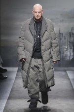 Yohji-Yamamoto-POUR-HOMME-AW25_LOOK-13