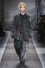 Yohji-Yamamoto-POUR-HOMME-AW25_LOOK-18