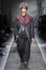 Yohji-Yamamoto-POUR-HOMME-AW25_LOOK-7