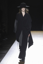 Yohji-Yamamoto-AW26_Look-05