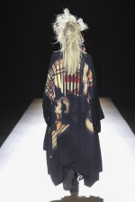 Yohji-Yamamoto-AW26_Look-40_back