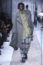 Yohji-Yamamoto-POUR-HOMME-AW26_Look-10