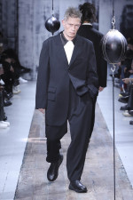 Yohji-Yamamoto-POUR-HOMME-AW26_Look-13