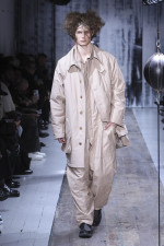Yohji-Yamamoto-POUR-HOMME-AW26_Look-23