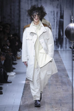 Yohji-Yamamoto-POUR-HOMME-AW26_Look-25