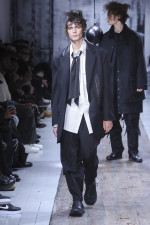 Yohji-Yamamoto-POUR-HOMME-AW26_Look-37
