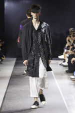 Yohji-Yamamoto-POUR-HOMME-SS25_Look-02