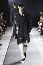 Yohji-Yamamoto-POUR-HOMME-SS25_Look-03