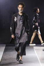 Yohji-Yamamoto-POUR-HOMME-SS25_Look-10